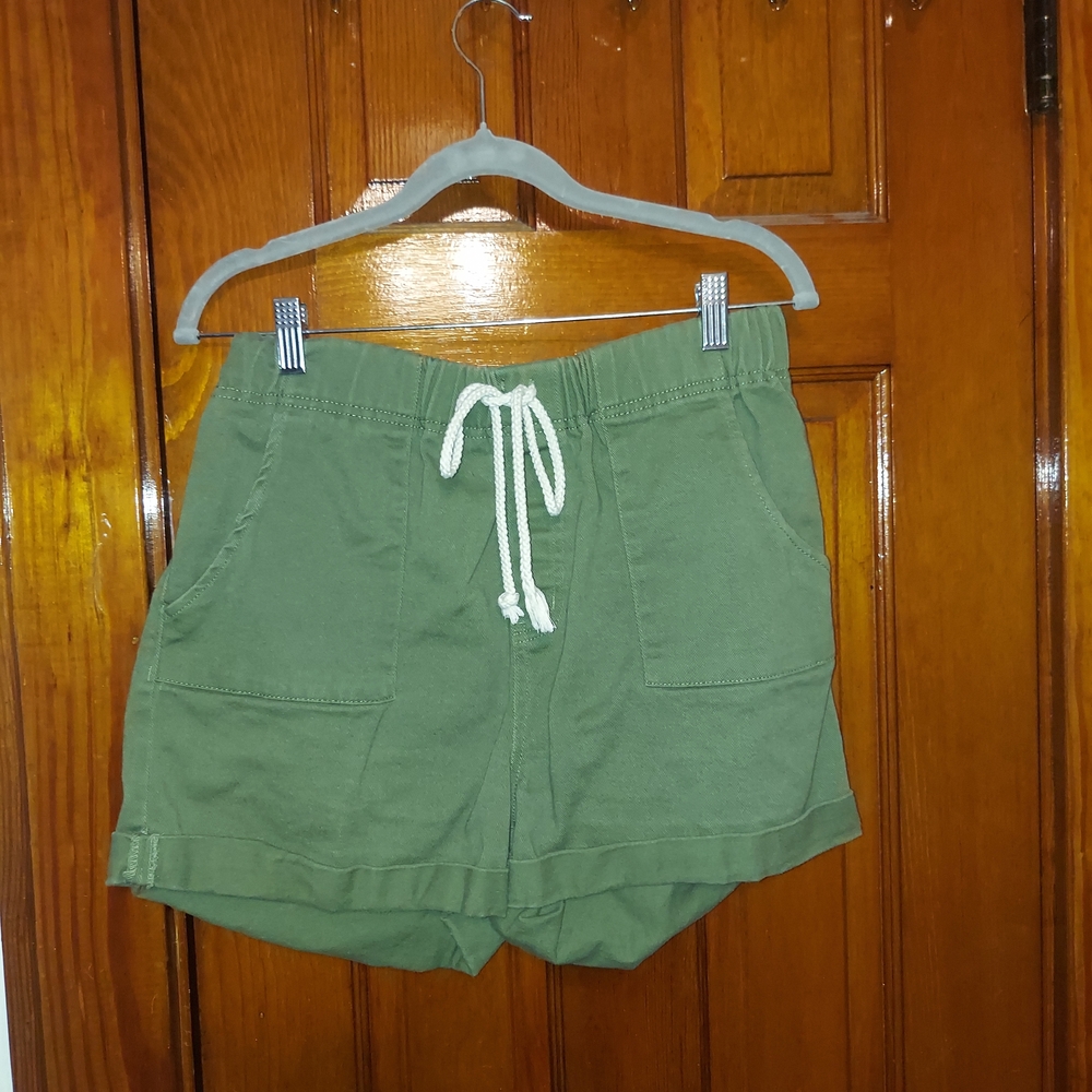 No Boundaries Olive Women's Cargo Shorts